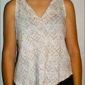 V-Neck Patterned Tank Top